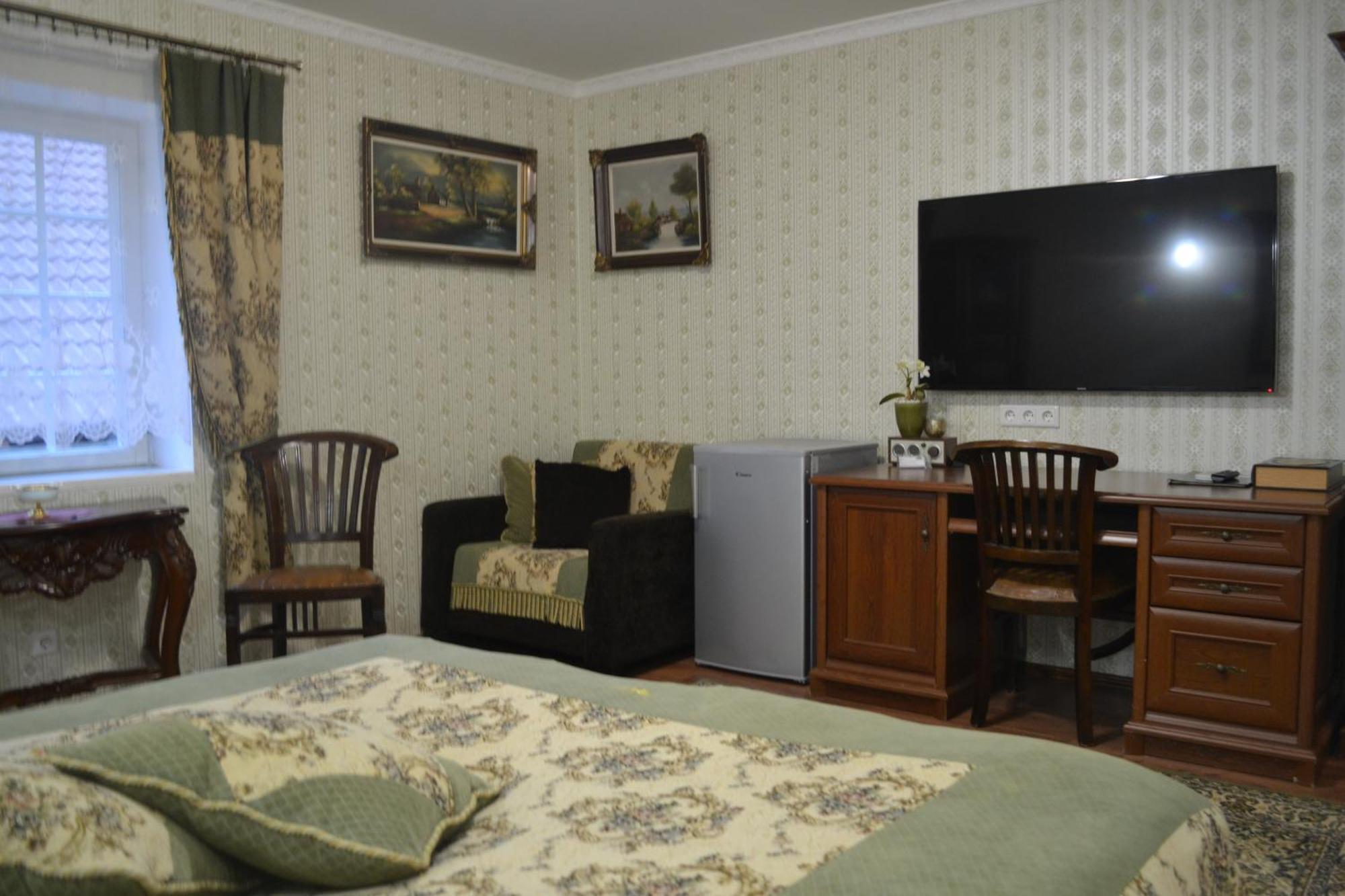 Hotel Alex Maja Pärnu Zimmer foto