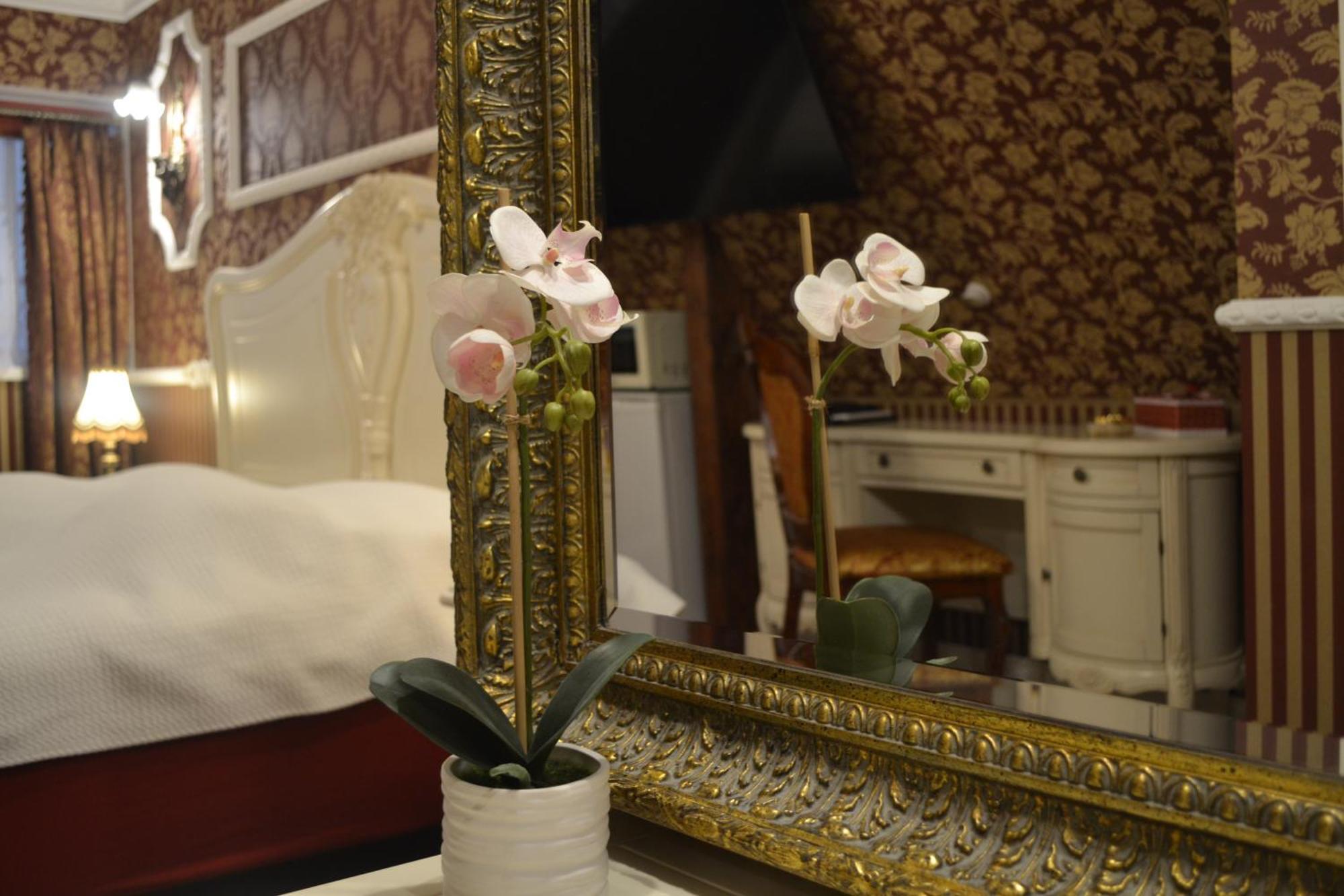 Hotel Alex Maja Pärnu Zimmer foto